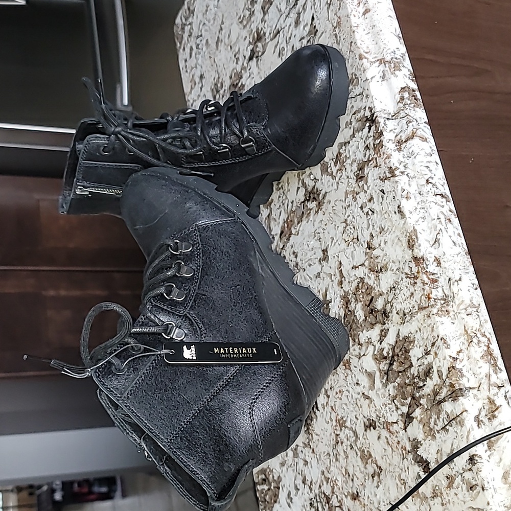 Sorel wedge booties